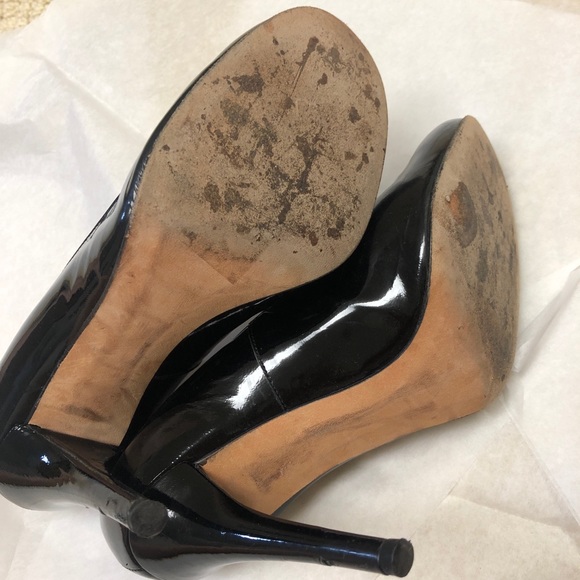 Stuart Weitzman Black Heels Round Toe - Picture 2 of 5